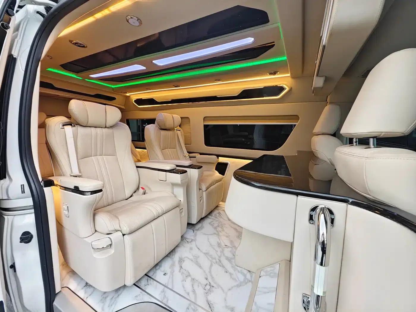 2022 HIACE 3.5L Automatic — миниатюра 18