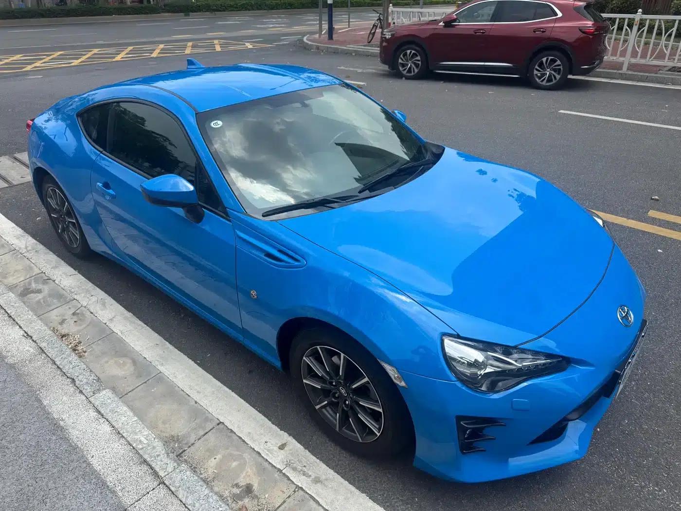 Toyota 86 2019 2.0L Manual Deluxe Edition — миниатюра 3