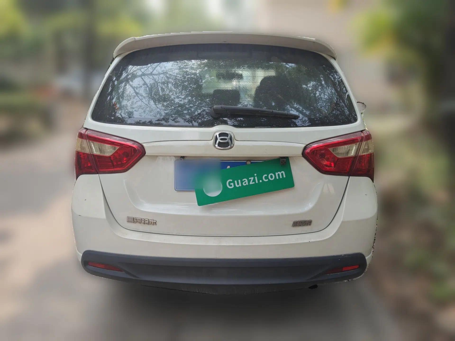 Suzuki Liana A6 2014 Hatchback 1.4L Manual Enjoyment Model — миниатюра 5
