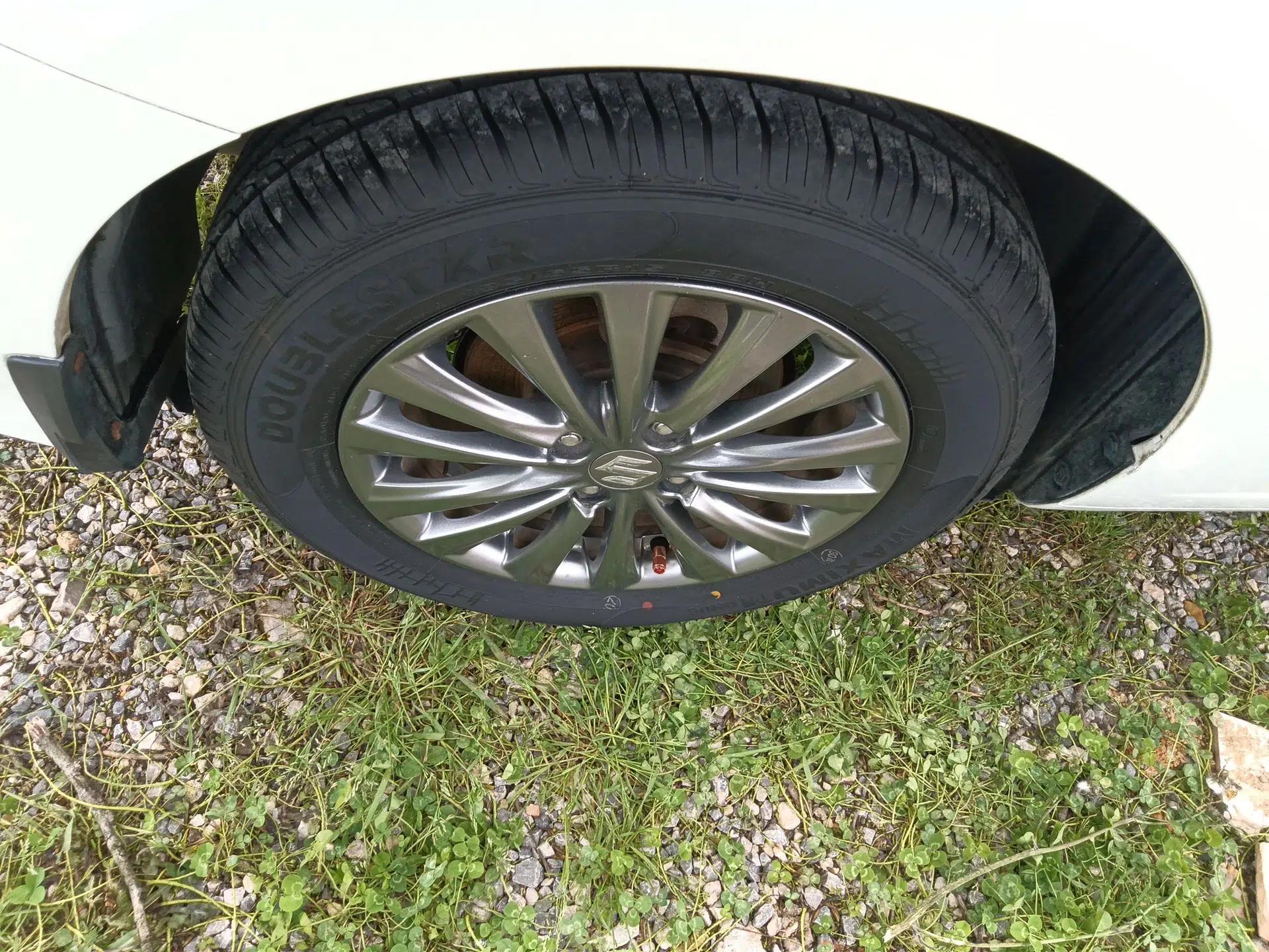 Suzuki Alivio 2015 1.6L Manual Comfort Model — миниатюра 10