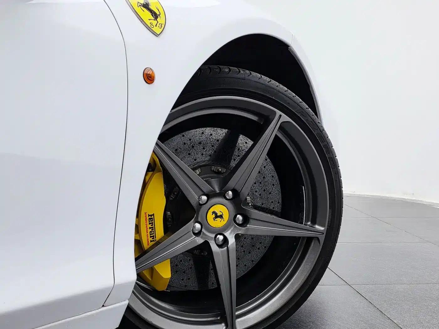 Ferrari 458 2011 4.5L Italia — миниатюра 11