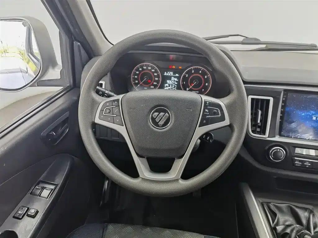 Fengjing G5 2023 2.0L Gasoline Commercial Vehicle Edition with Window Cover, 5/6 Seats, DAN20L — миниатюра 11
