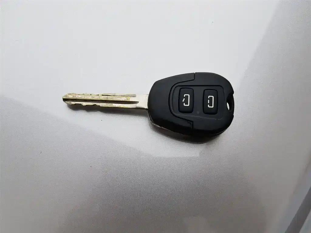 Fengjing G5 2023 2.0L Gasoline Commercial Vehicle Edition with Window Cover, 5/6 Seats, DAN20L — миниатюра 19