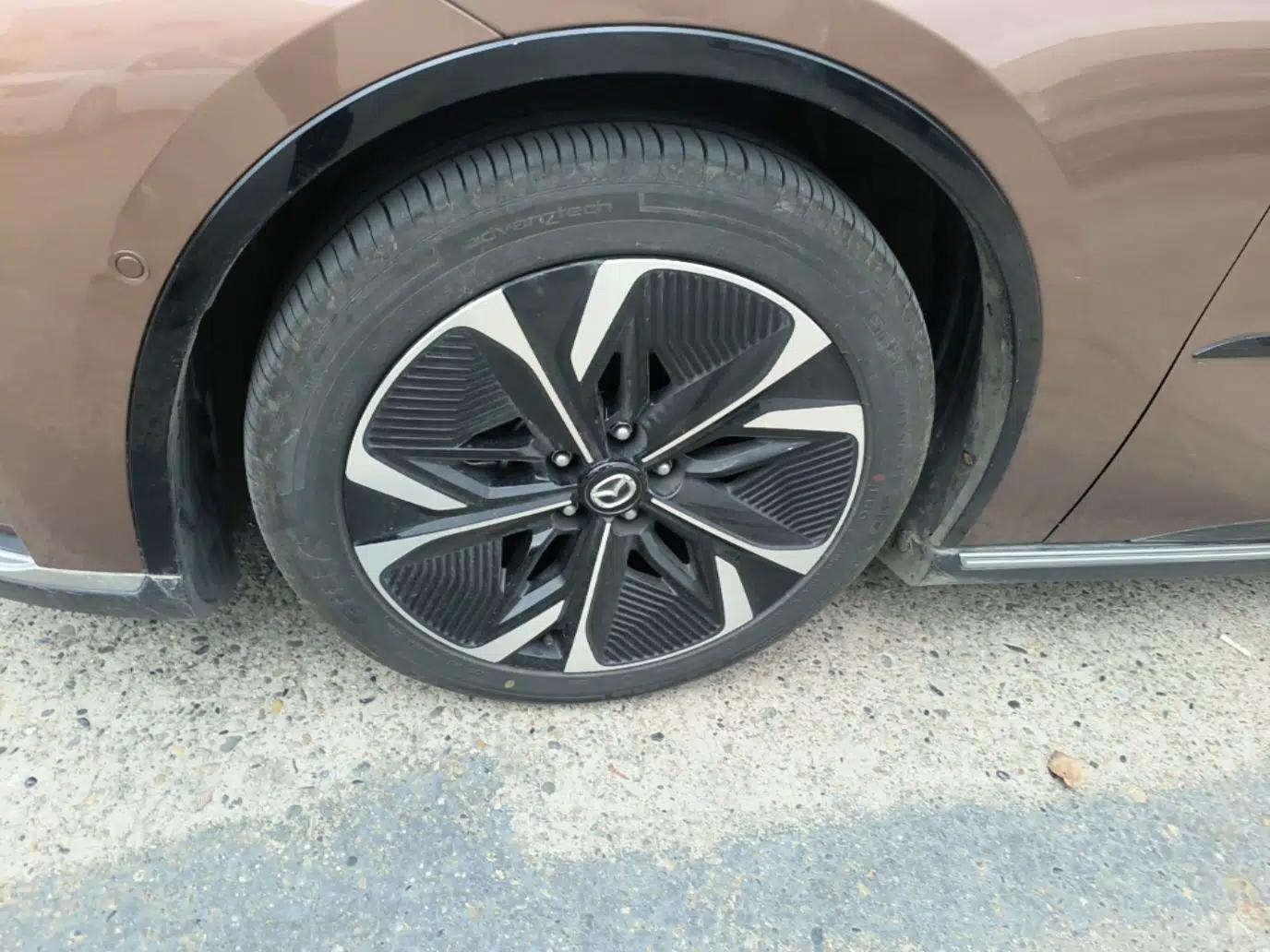 Mazda EZ-6 2024 Pure Electric 480 Zhiyue Edition — миниатюра 8