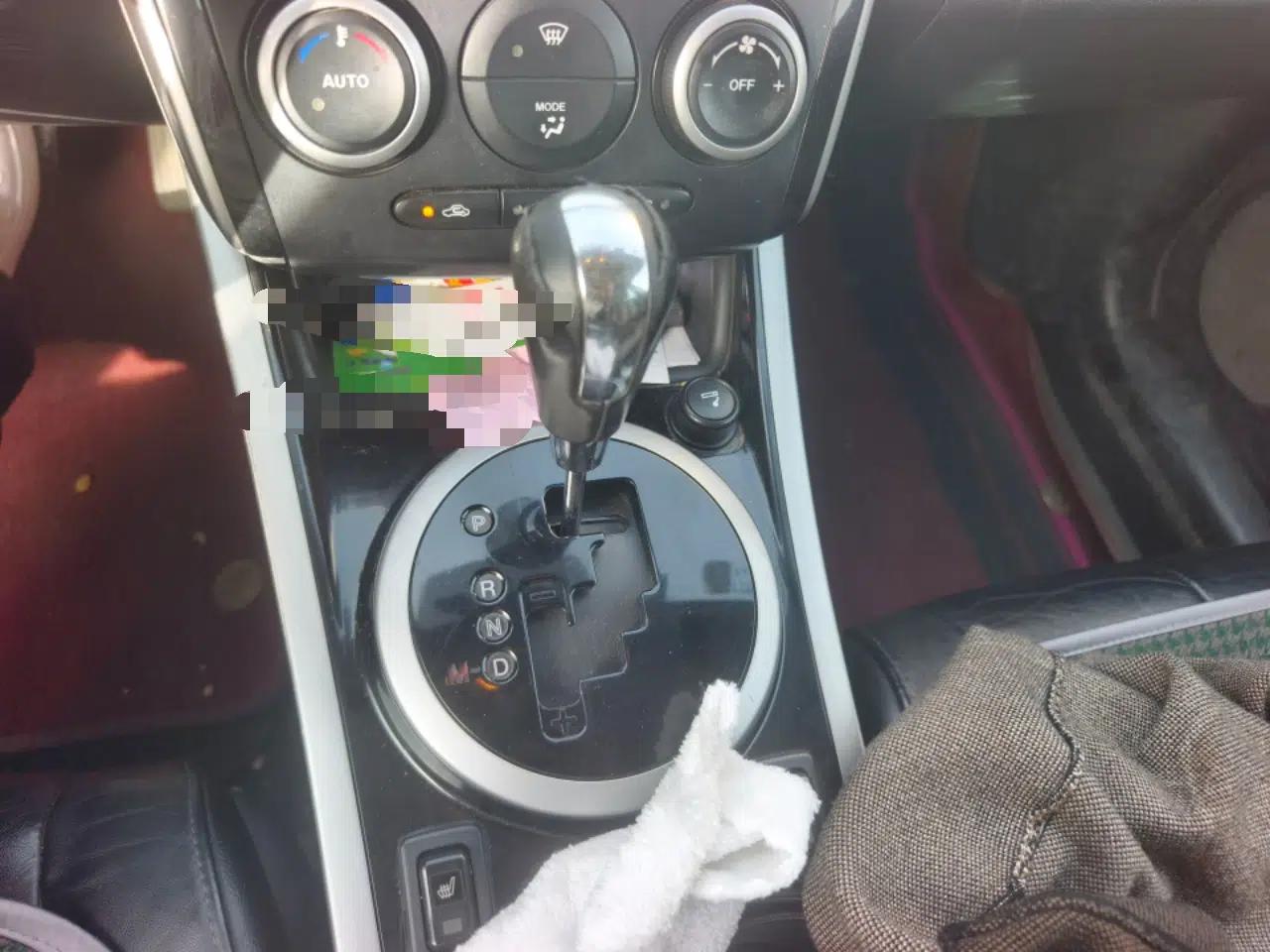 Mazda CX-7 2011 2.5L Luxury Edition — миниатюра 15