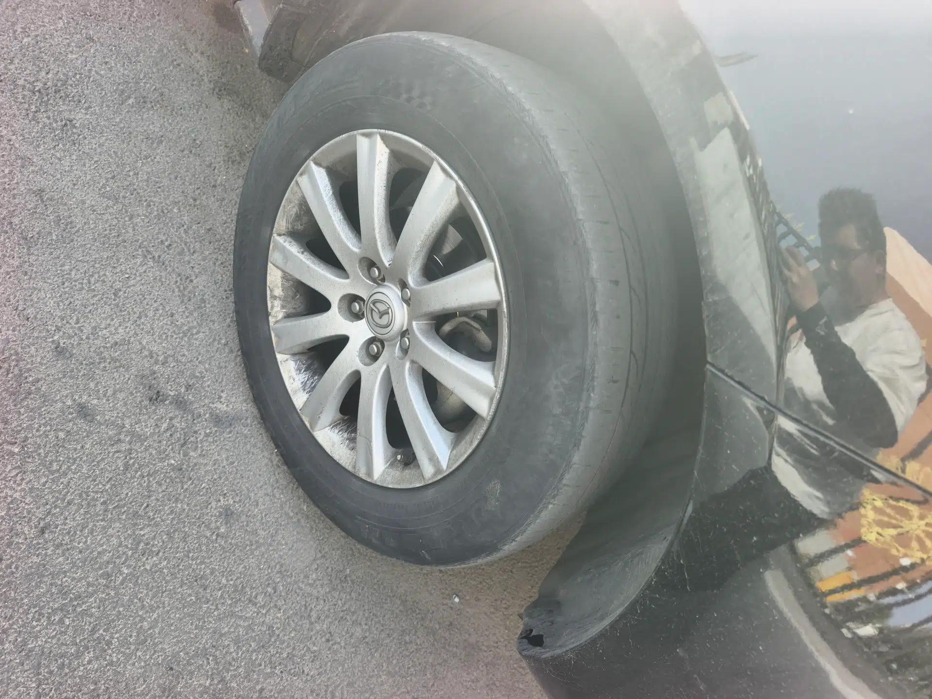 Mazda CX-7 2011 2.5L Luxury Edition — миниатюра 8