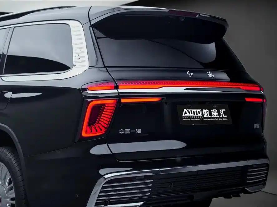 Hongqi Golden Sunflower National Glory 2022 4.0T Elegant Flagship Edition 6-seater — миниатюра 4