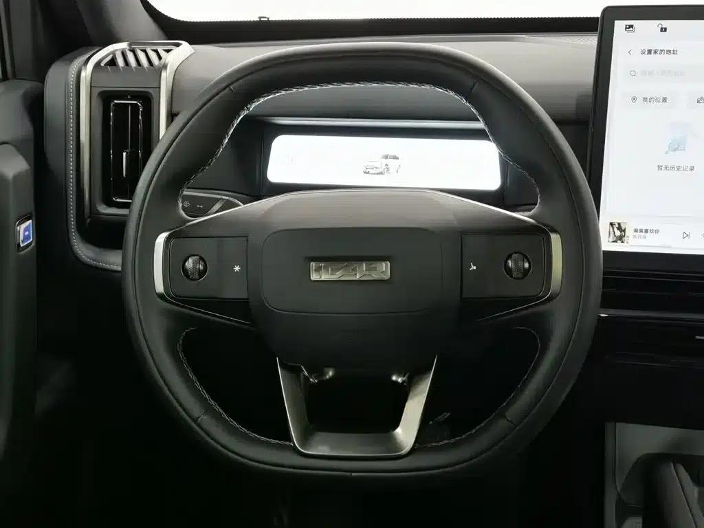 iCAR 03T 2024 Model 520km Two-Wheel Drive Long Range Version — миниатюра 11