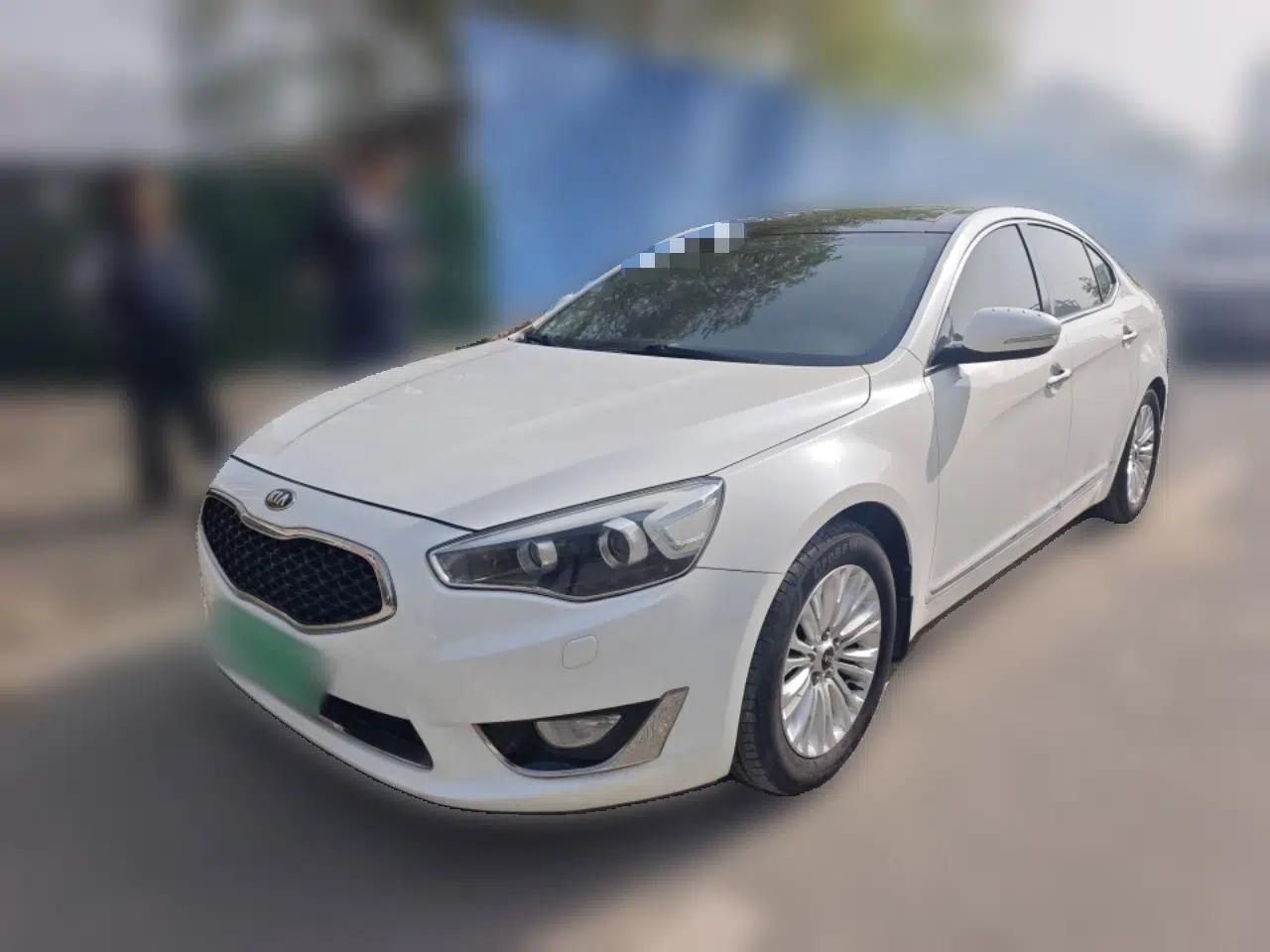 Kia Cadenza 2013 2.4L Elite Model China IV Standard — миниатюра 1