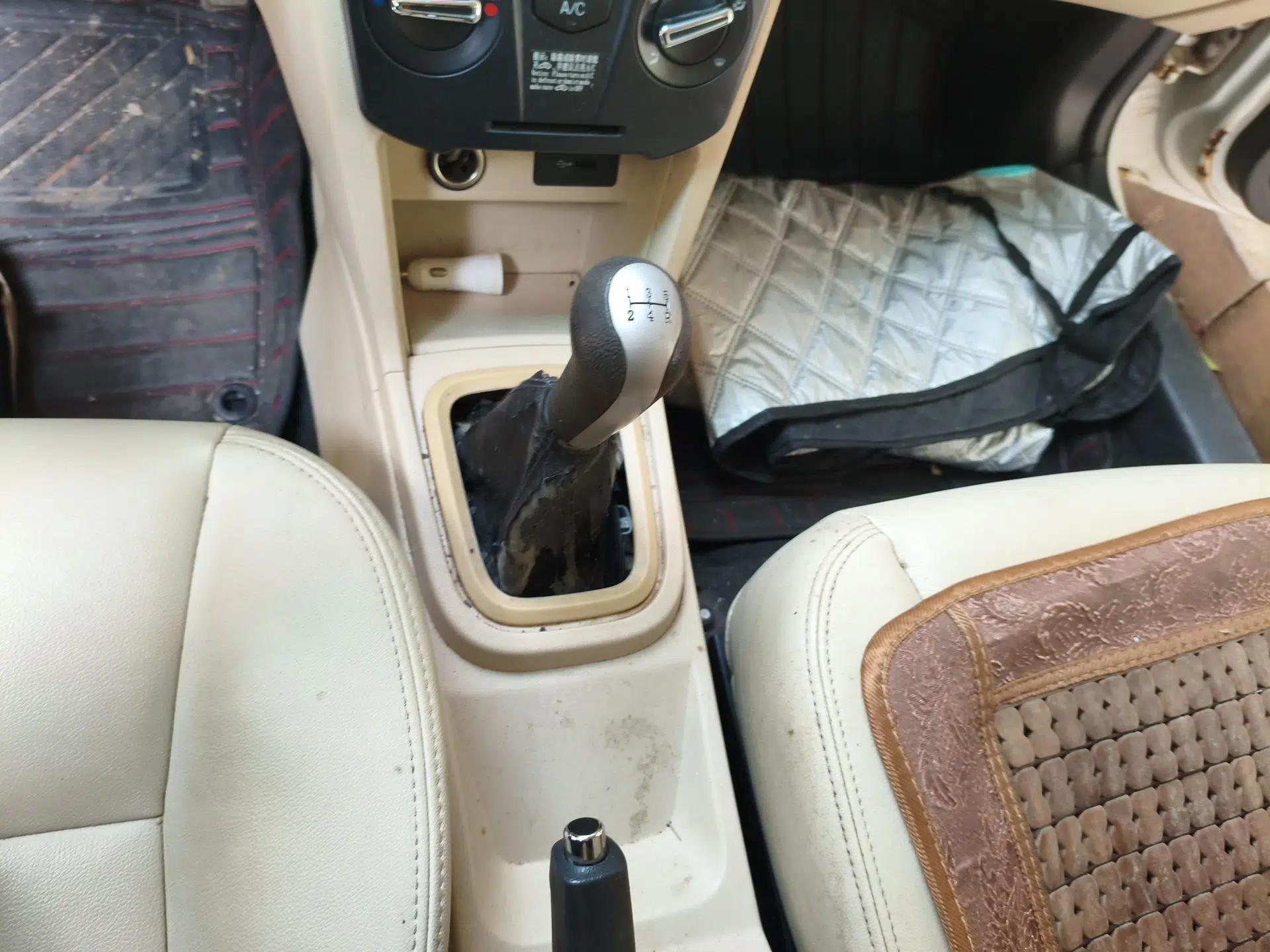 Chery Fengyun 2 2016 1.5L Manual Value Edition — миниатюра 15