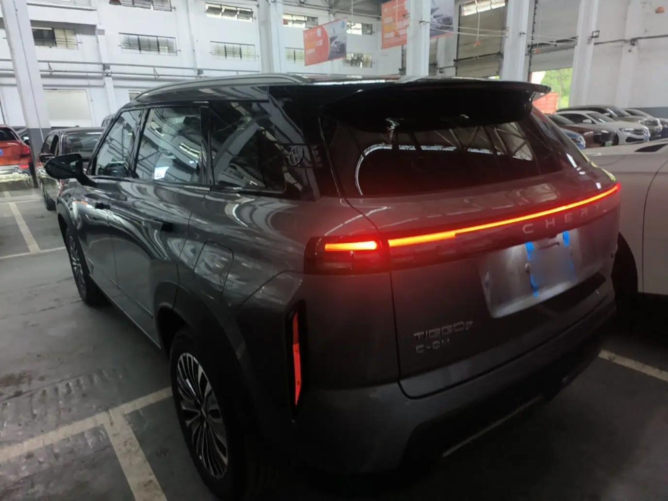 Chery Tiggo 7 C-DM 2025 1.5T 120KM Edition — миниатюра 4