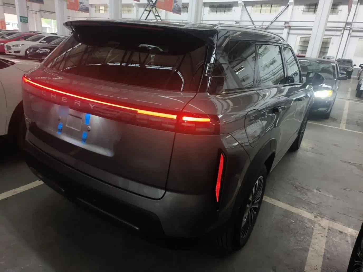 Chery Tiggo 7 C-DM 2025 1.5T 120KM Edition — миниатюра 6