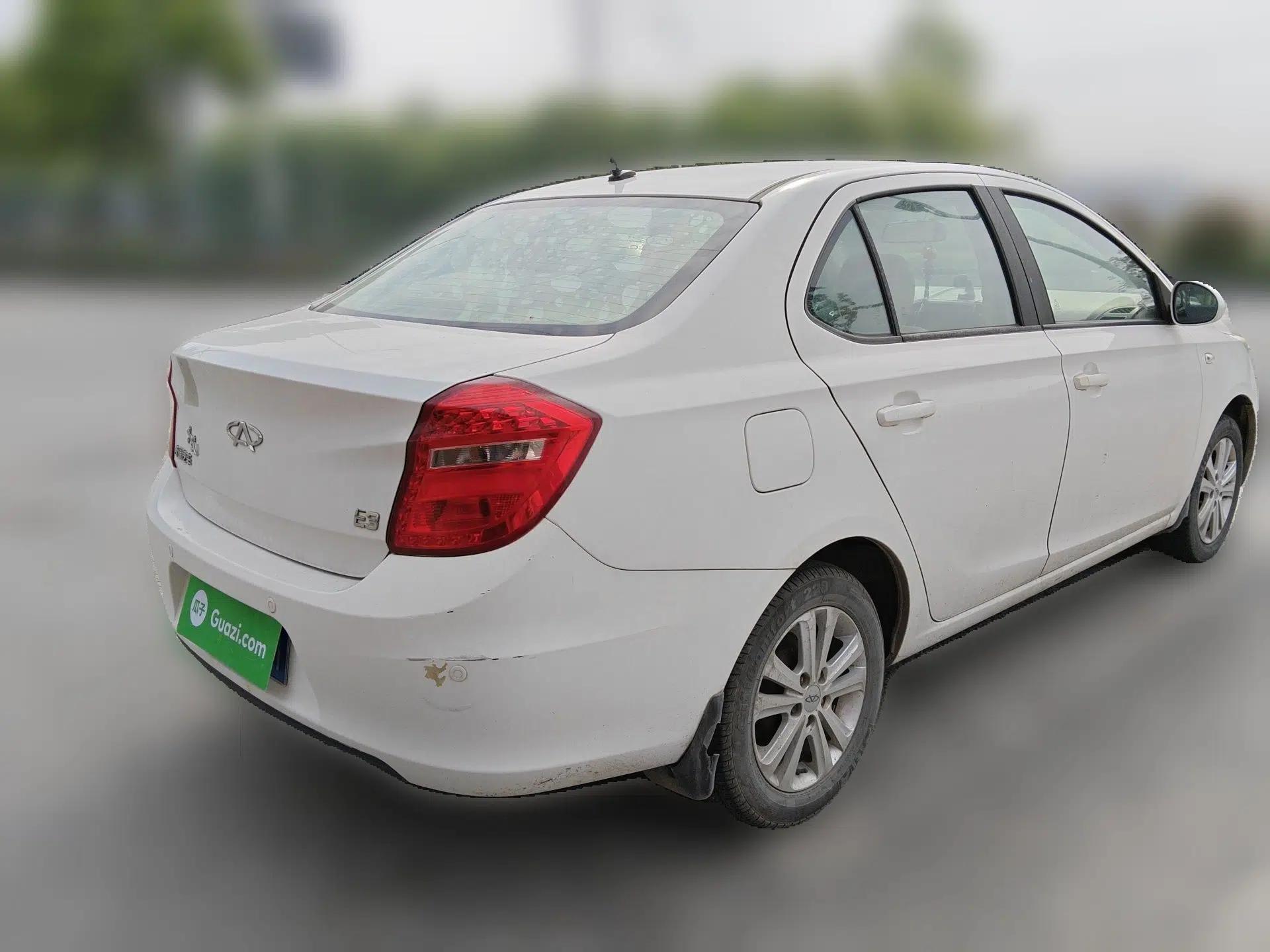 Chery E3 2013 1.5L Manual ZhiShang Model — миниатюра 6