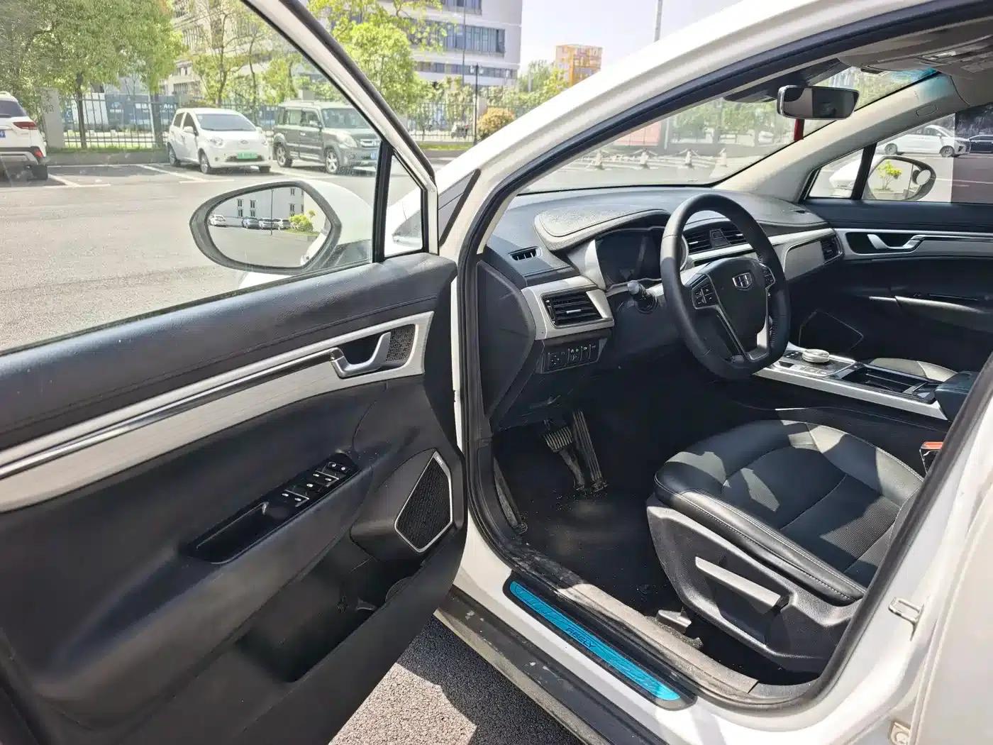 Geely GSe 2019 500 Premium Edition — миниатюра 6