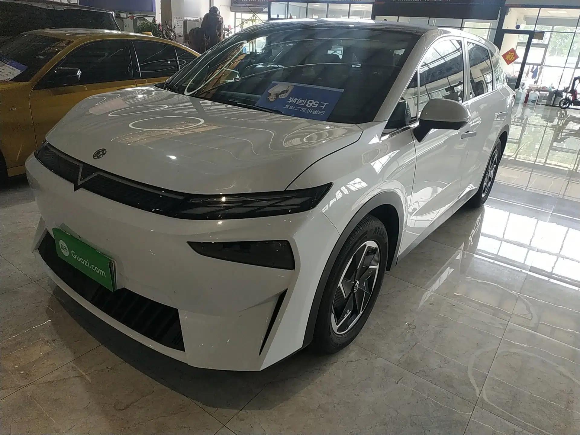 Venucia VX6 2023 520 Pro — миниатюра 1