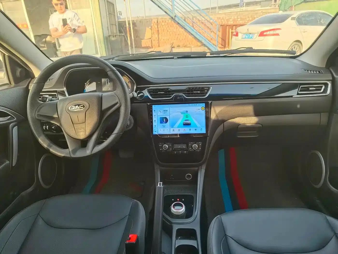 JAC iEVA50 2021 Battery Swap Enjoyment Edition — миниатюра 8