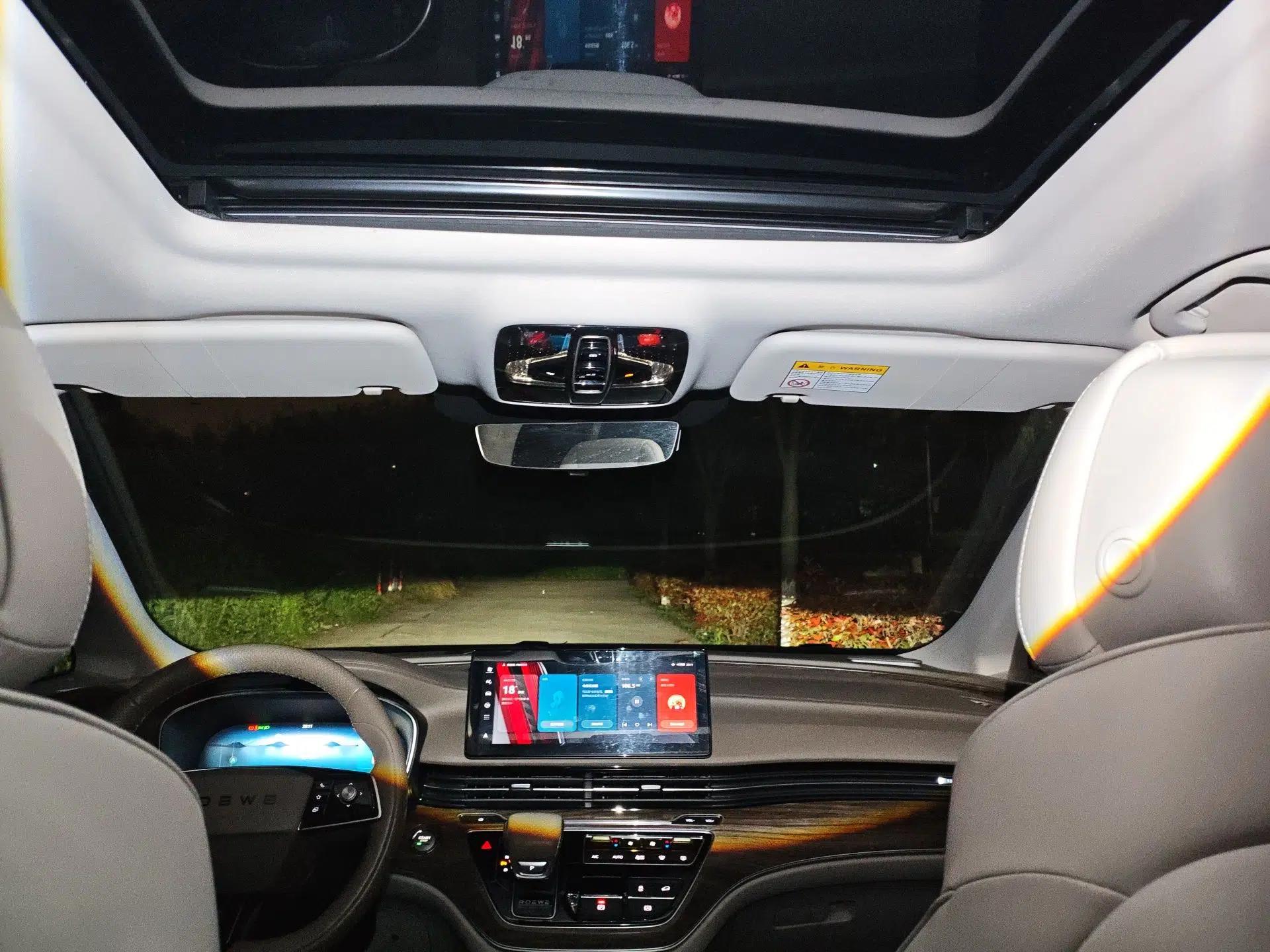 Roewe iMAX8 New Energy 2022 First-Class Platinum Edition — миниатюра 19