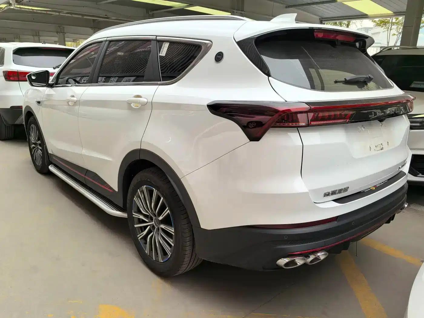 Jetour X70 PRO 2023 1.5T DCT Comfort Edition 7-seater — миниатюра 4