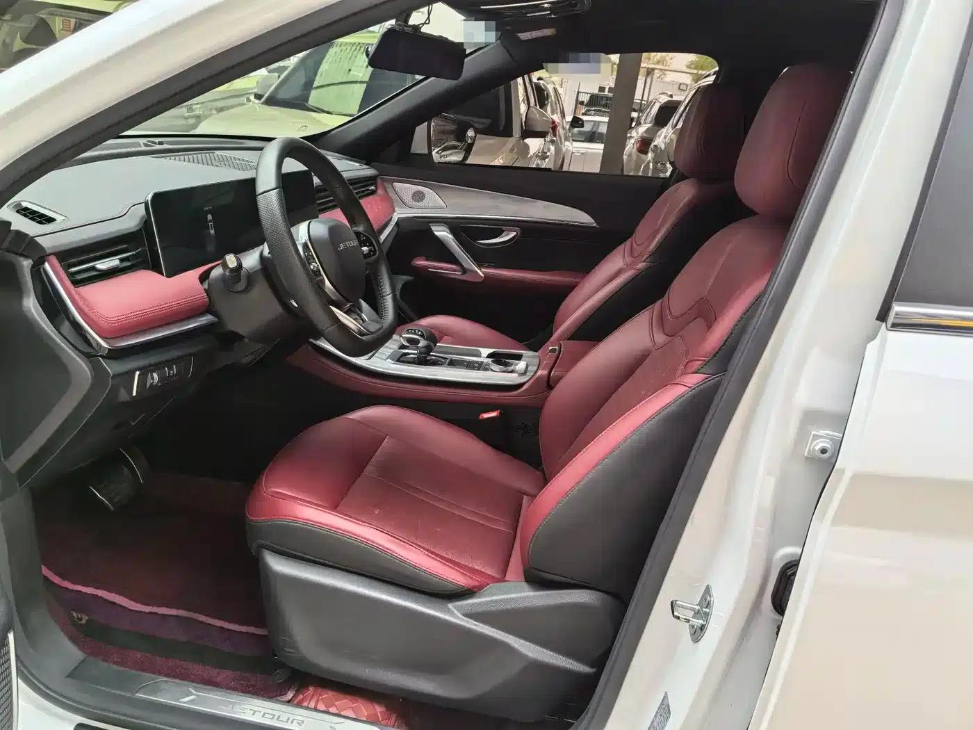 Jetour X70 PRO 2023 1.5T DCT Comfort Edition 7-seater — миниатюра 7