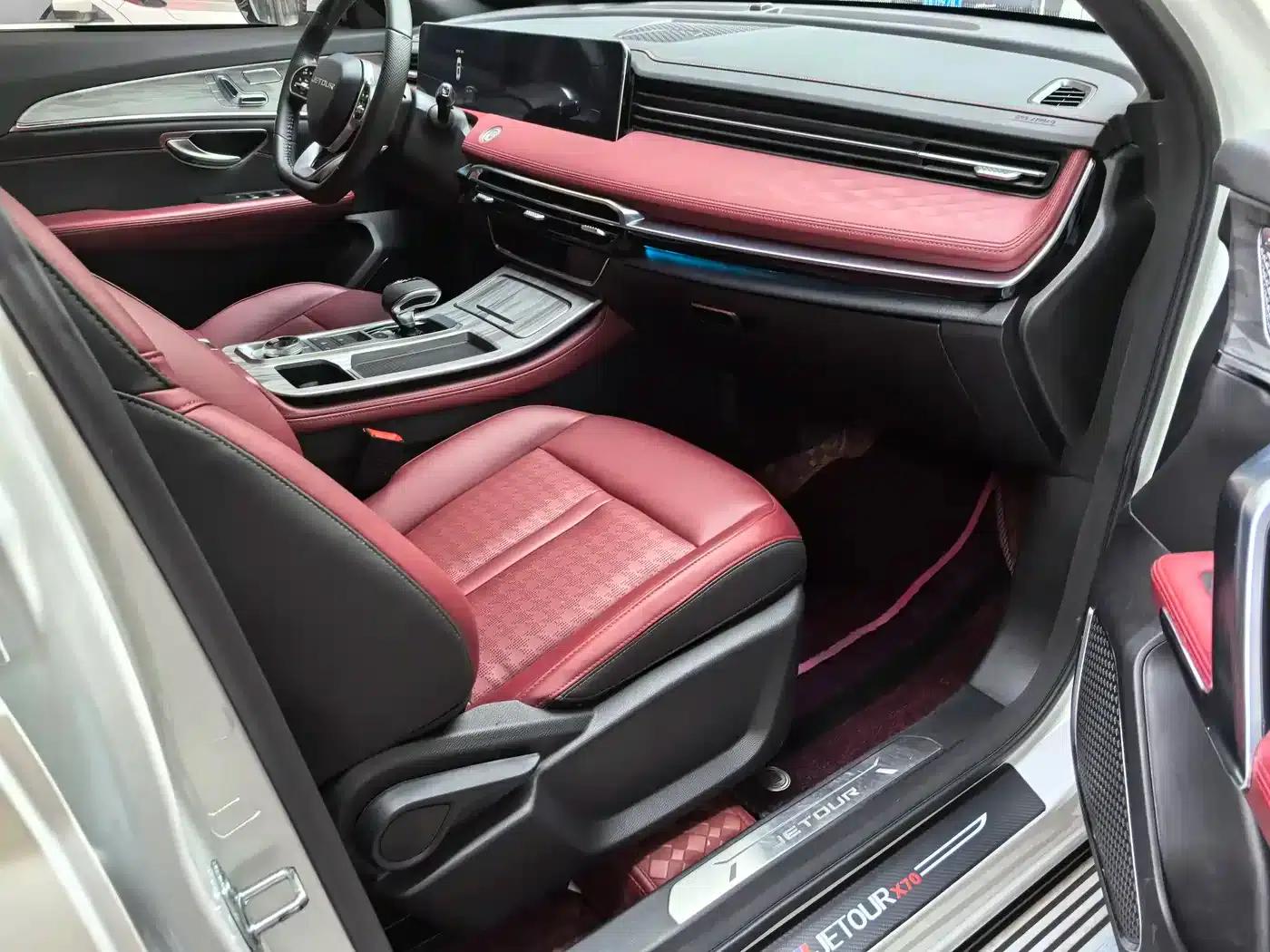 Jetour X70 PRO 2023 1.5T DCT Comfort Edition 7-seater — миниатюра 9