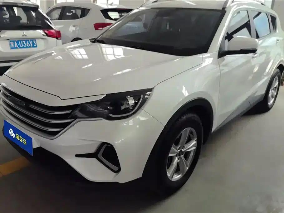 Jetour X70M 2021 1.5T DCT Luxury Partner Edition 6-seater — миниатюра 1