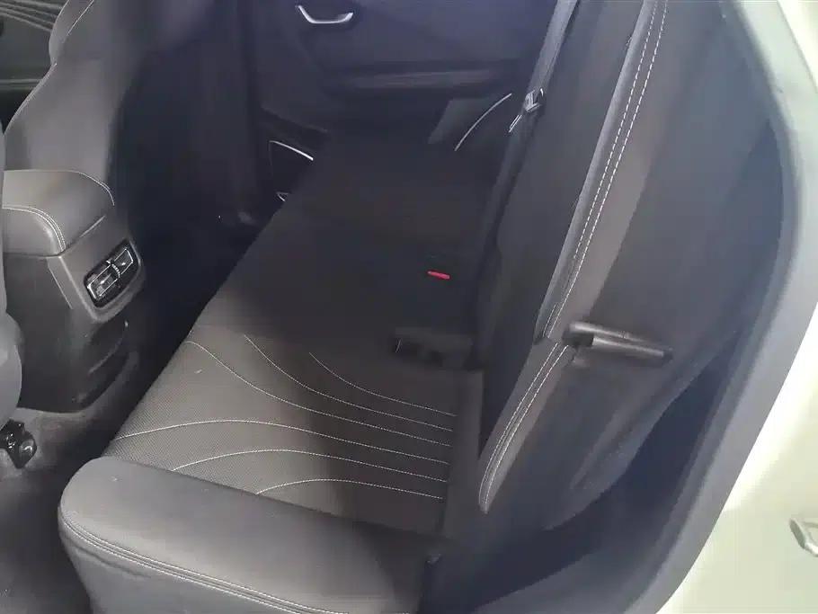 Jetour X70M 2021 1.5T DCT Luxury Partner Edition 6-seater — миниатюра 11