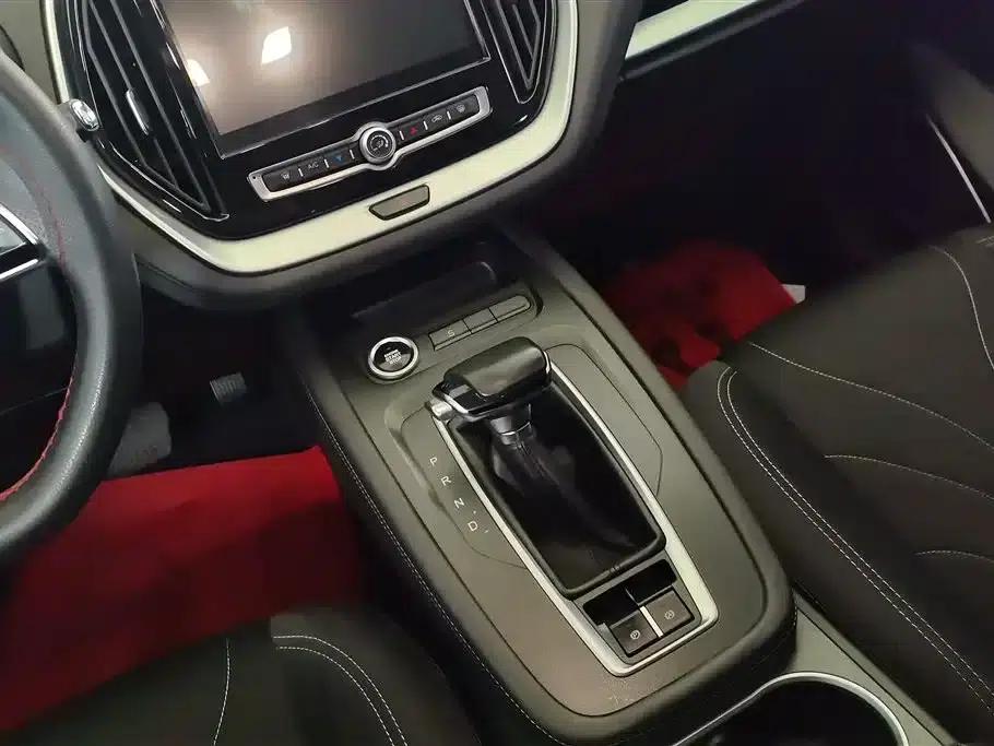 Jetour X70M 2021 1.5T DCT Luxury Partner Edition 6-seater — миниатюра 16