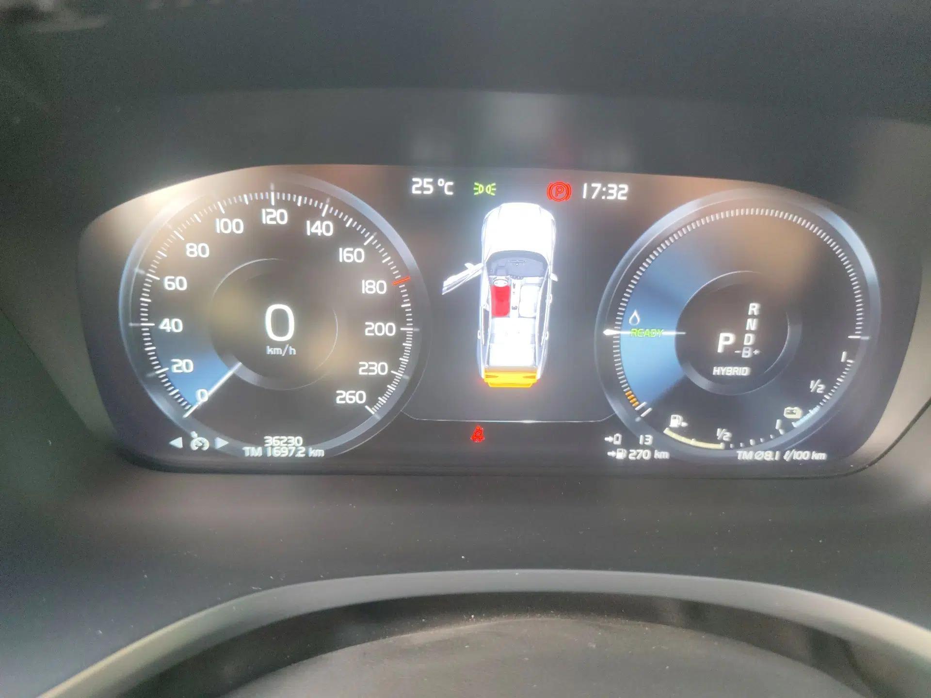 Volvo S60 New Energy 2021 T8 E-Drive Hybrid Four-Wheel Drive Smart Luxury Edition — миниатюра 12