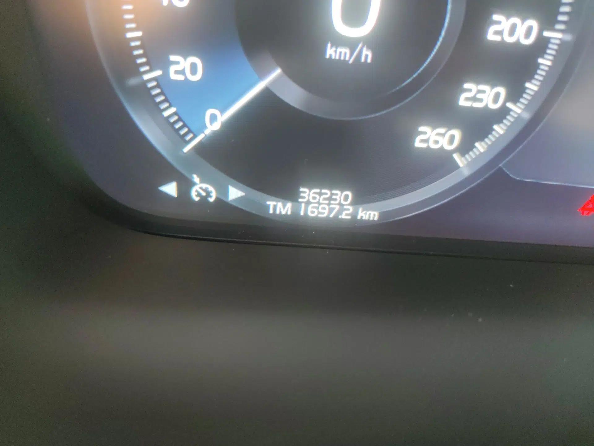 Volvo S60 New Energy 2021 T8 E-Drive Hybrid Four-Wheel Drive Smart Luxury Edition — миниатюра 13