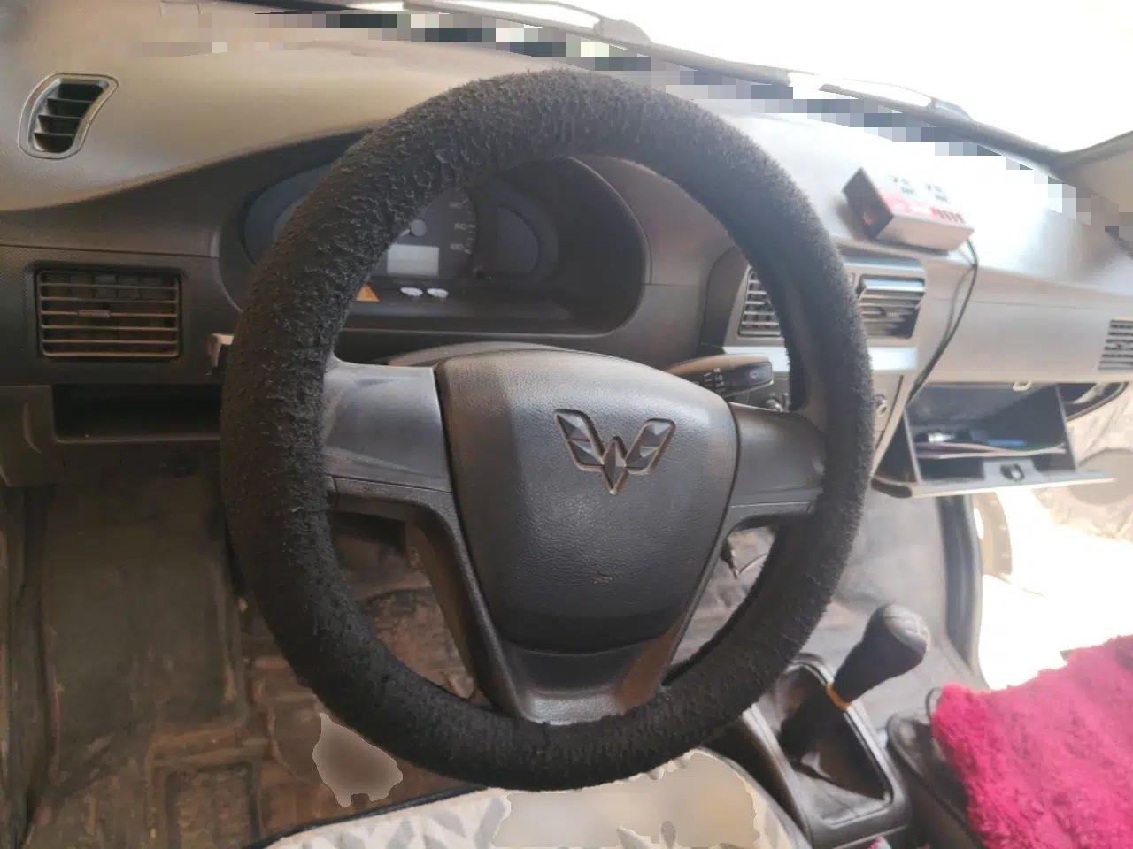 Wuling Rongguang Small Truck 2020 1.5L Base Version China VI Standard Single-Row L3C — миниатюра 11