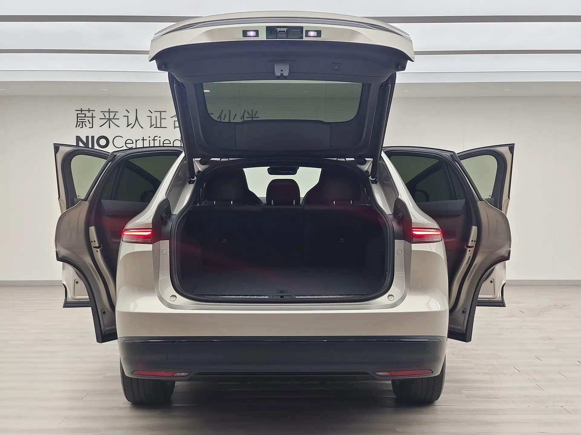 Nio EC7 2023 75 kWh — миниатюра 22
