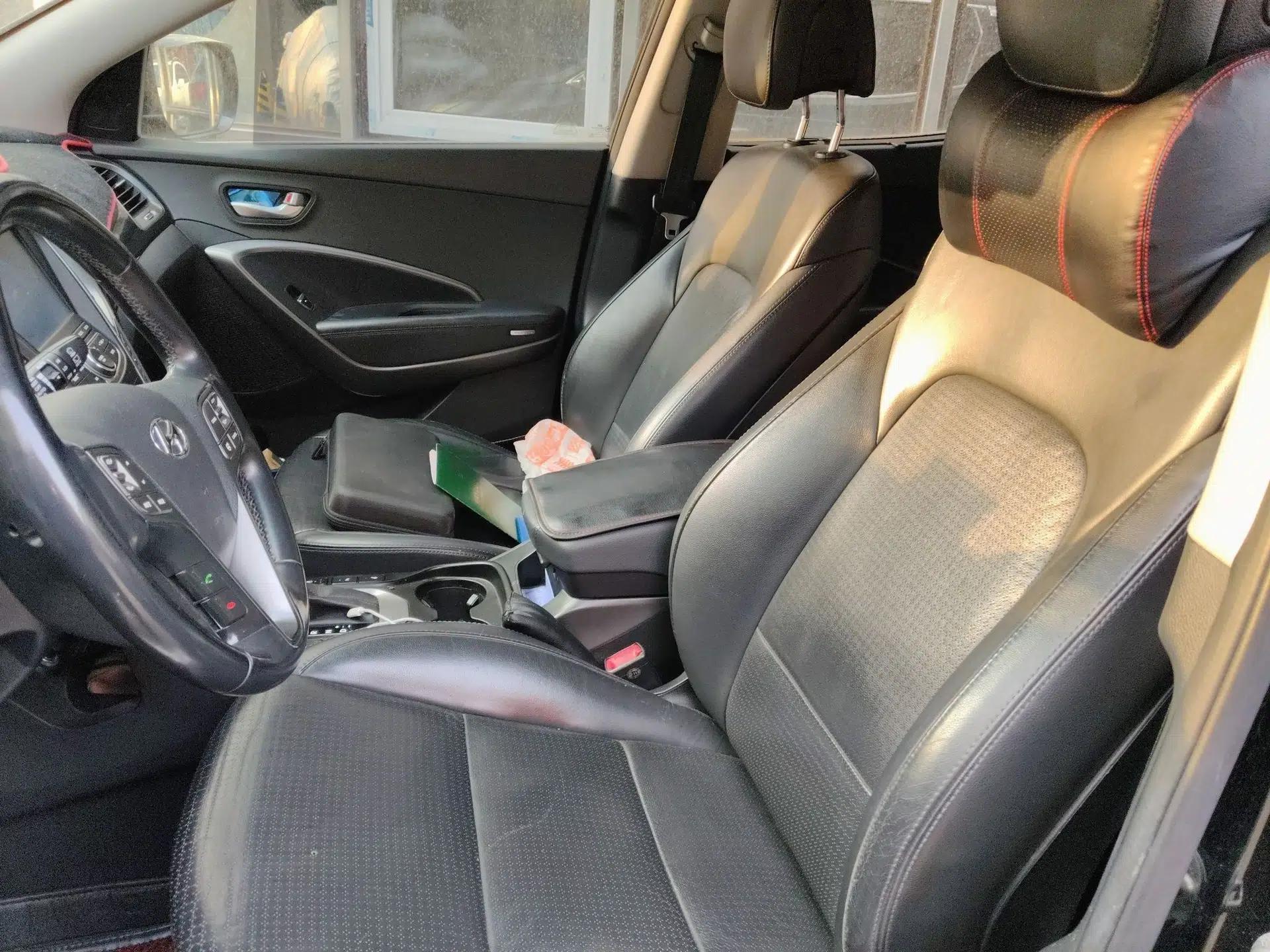 Hyundai Santa Fe Classic 2013 3.0L 4x4 Flagship Edition 7 Seats Euro IV — миниатюра 16