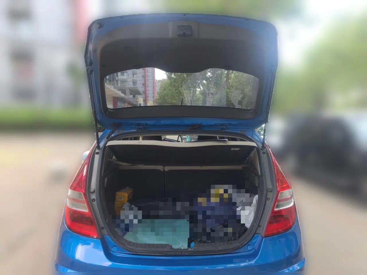 Hyundai i30 2009 1.6L Automatic Comfort Edition — миниатюра 20