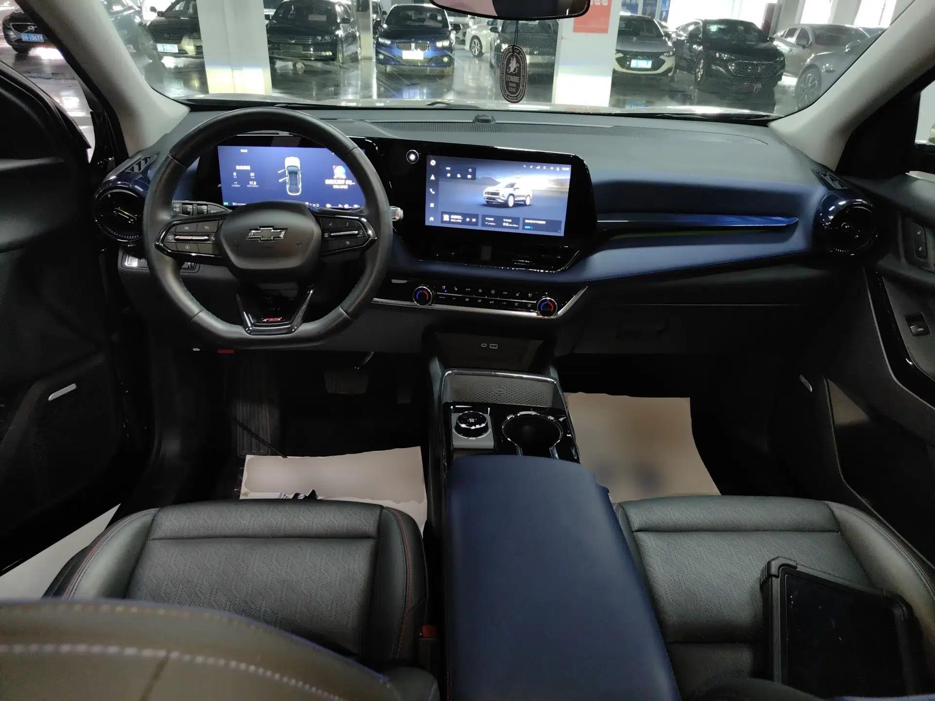 Chevrolet Equinox Plus 2024 102km RS Ultimate Edition — миниатюра 13
