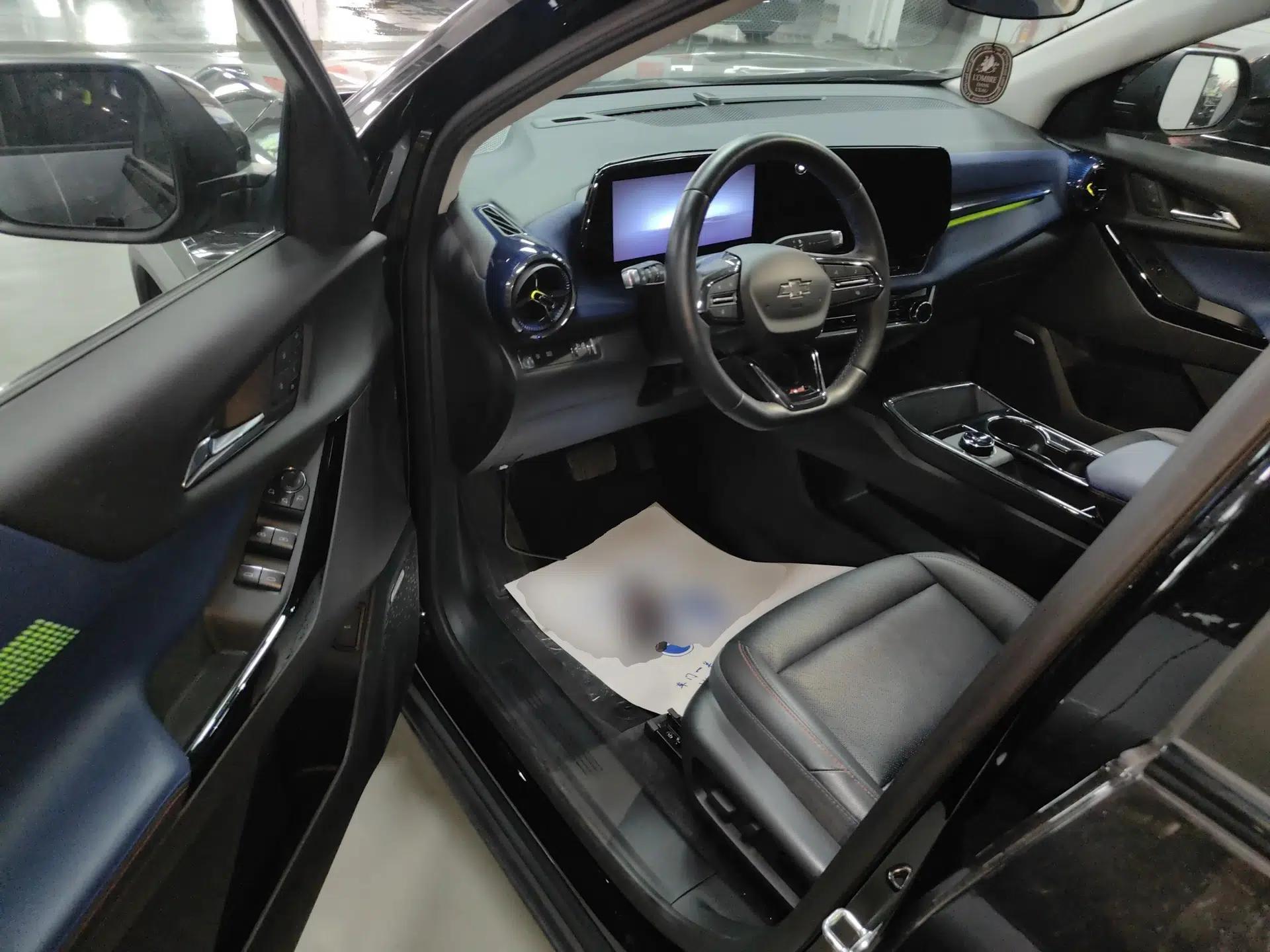 Chevrolet Equinox Plus 2024 102km RS Ultimate Edition — миниатюра 19