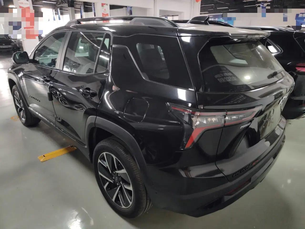 Chevrolet Equinox Plus 2024 102km RS Ultimate Edition — миниатюра 4