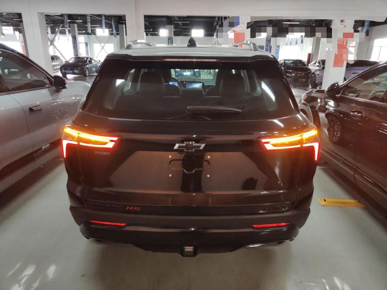 Chevrolet Equinox Plus 2024 102km RS Ultimate Edition — миниатюра 5