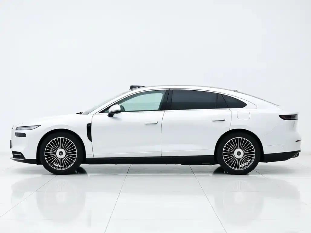 Voyah Chase Light L 2026 All-Wheel Drive Ultra — миниатюра 3