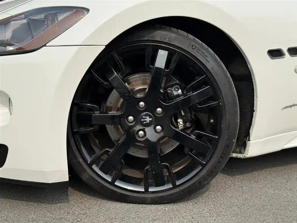 GranTurismo 2007 4.2L Standard Edition — миниатюра 24