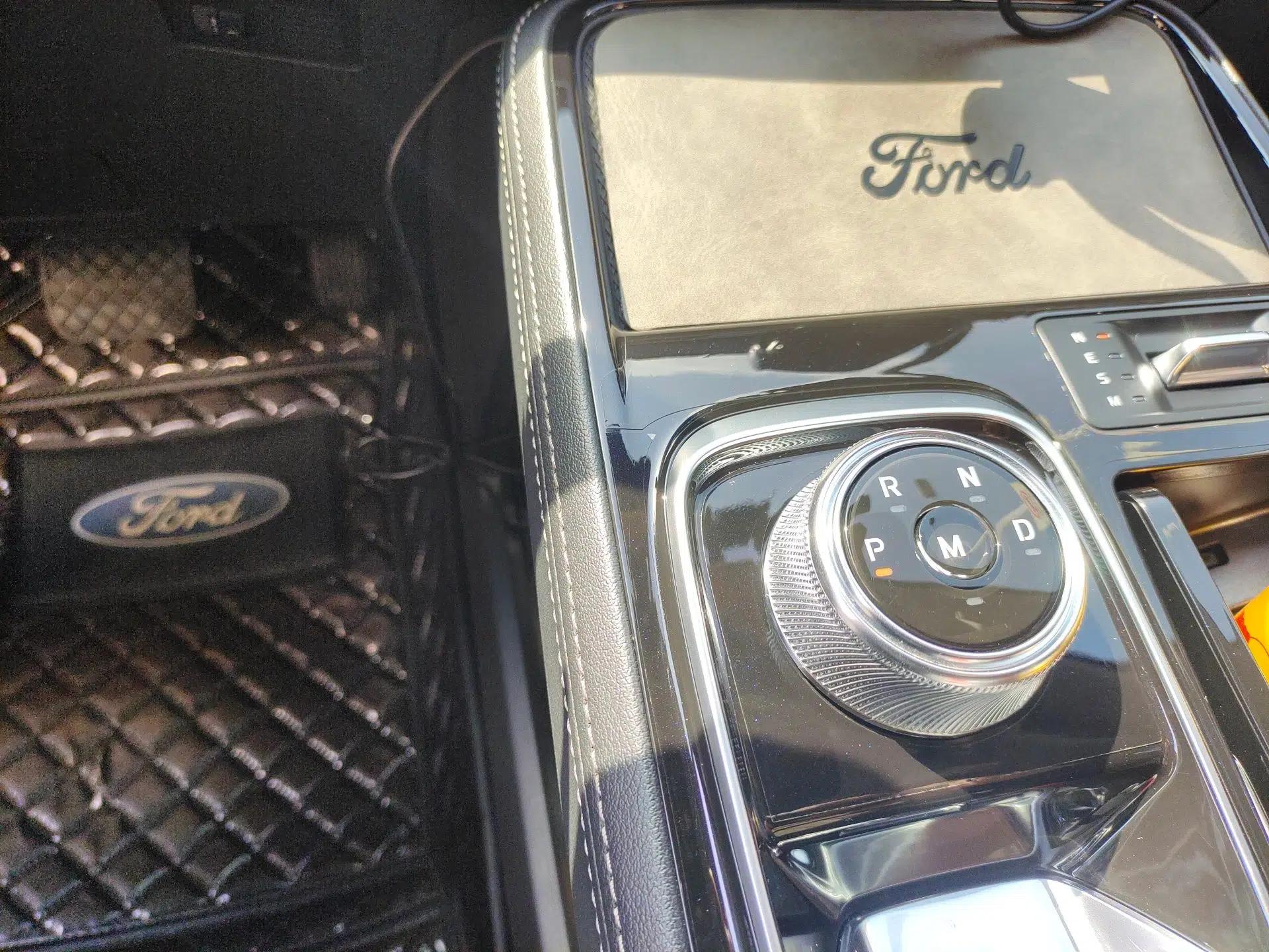 Ford Equator 2021 EcoBoost 225 Platinum Edition 6-seater — миниатюра 15