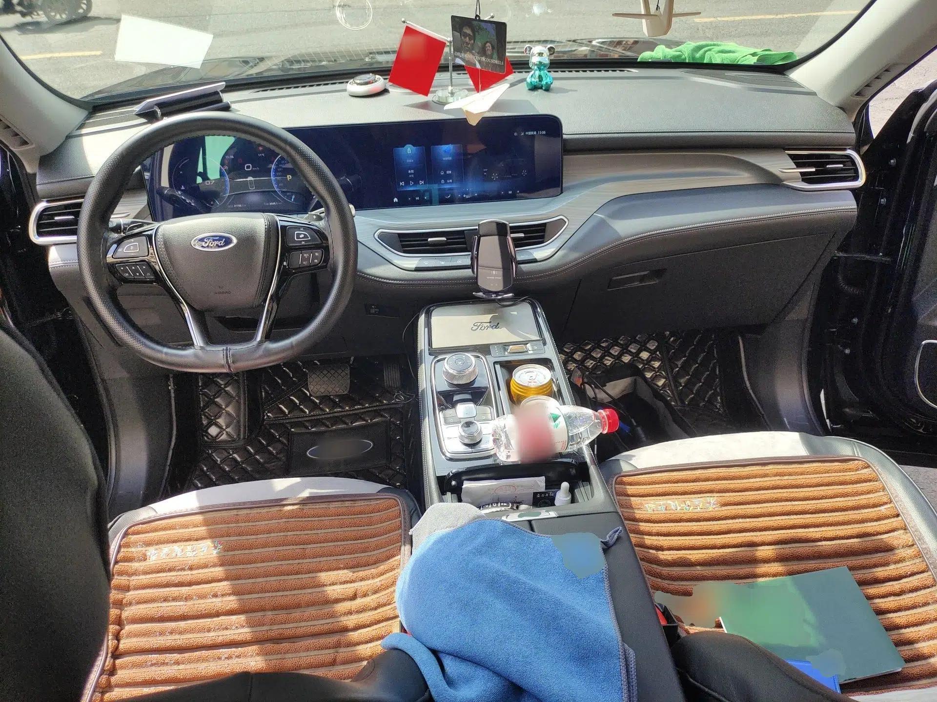 Ford Equator 2021 EcoBoost 225 Platinum Edition 6-seater — миниатюра 10
