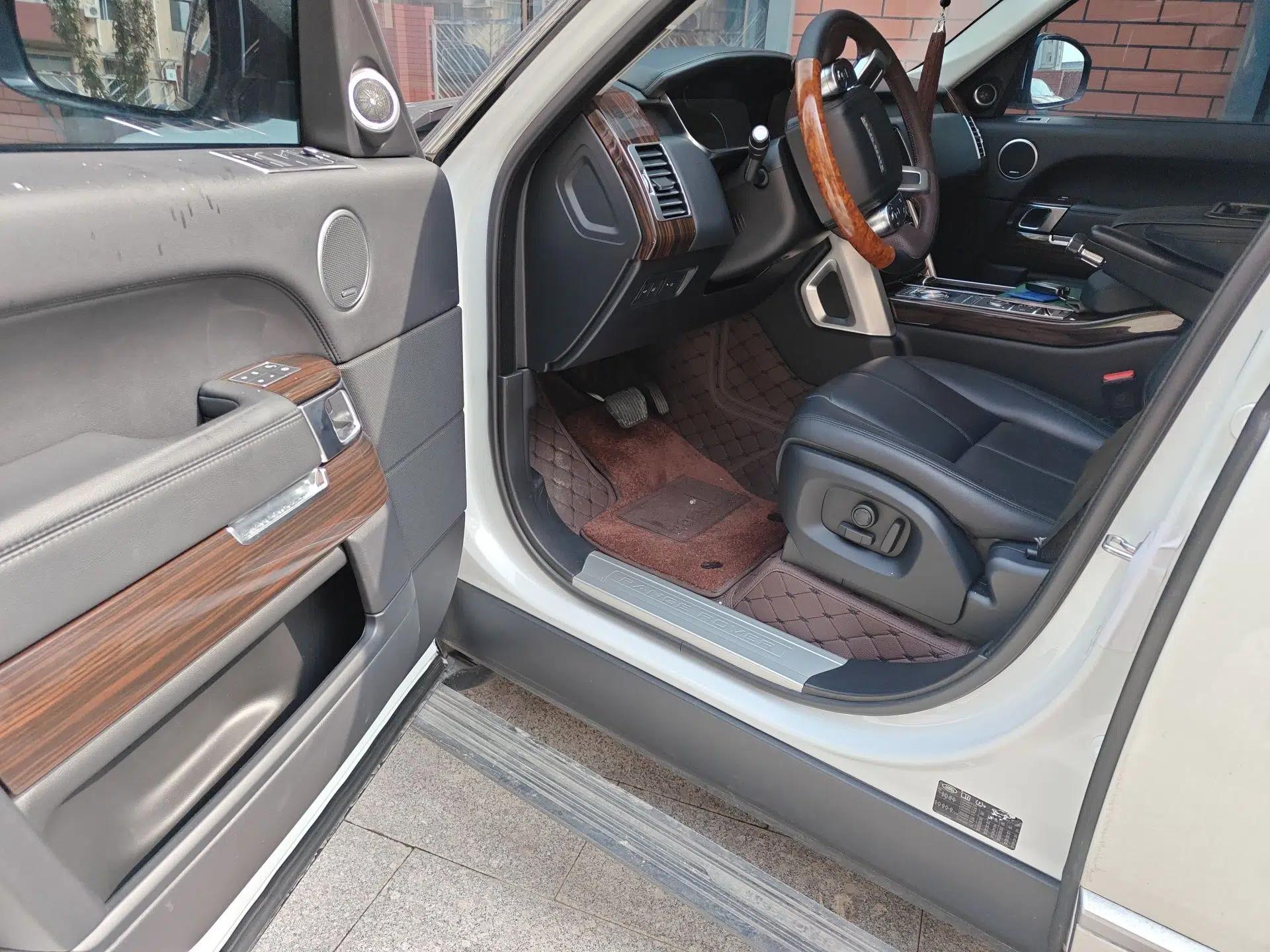 Land Rover Range Vogue  — миниатюра 17