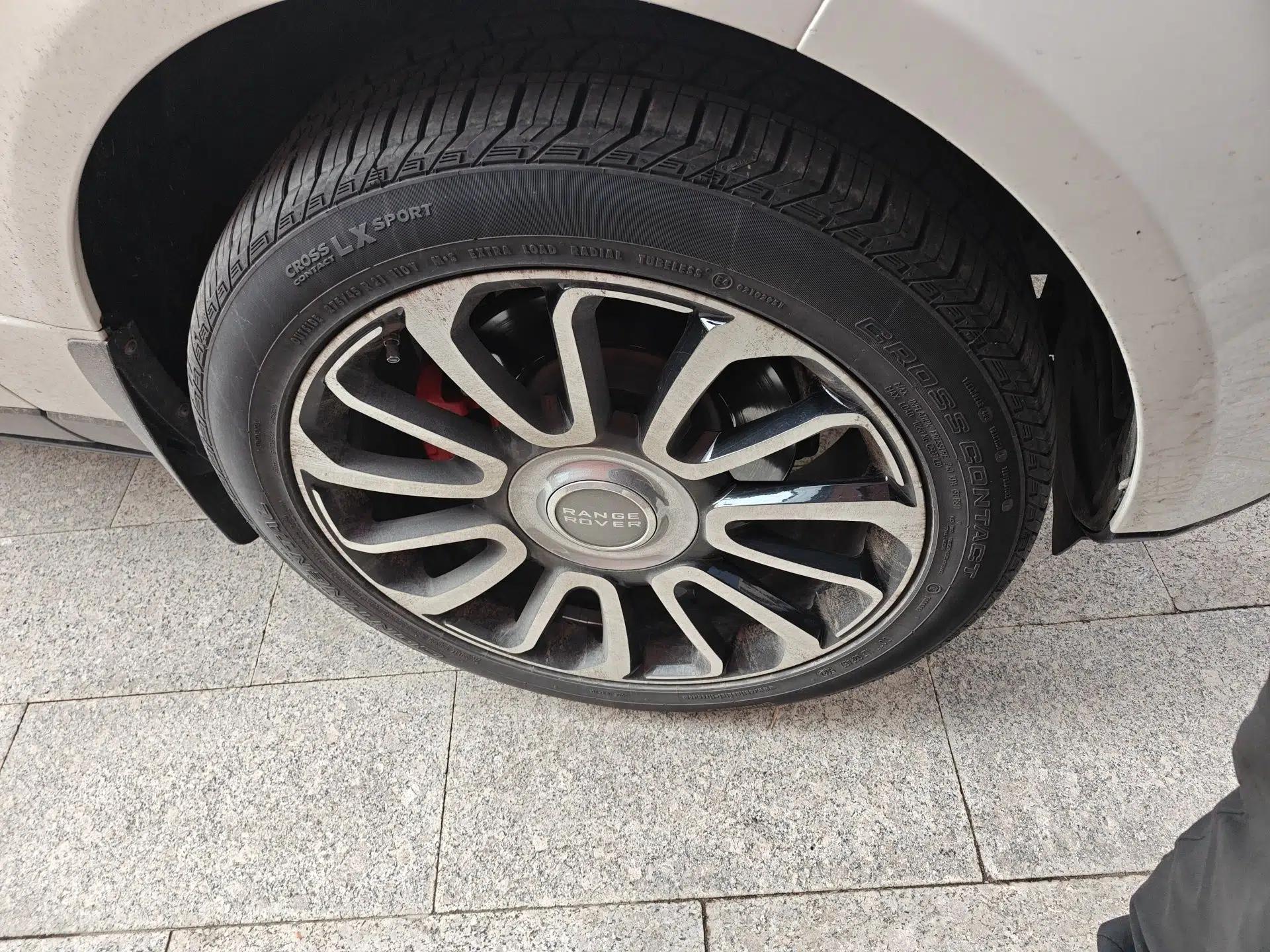 Land Rover Range Vogue  — миниатюра 8
