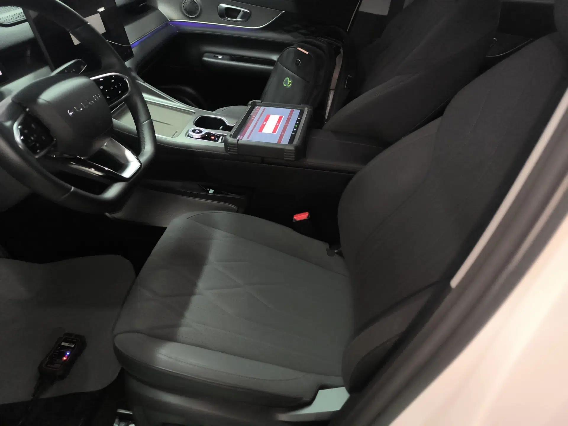 Chery Fengyun T8 2025 1.5T 130 km Luxury Edition 5-Seater — миниатюра 18