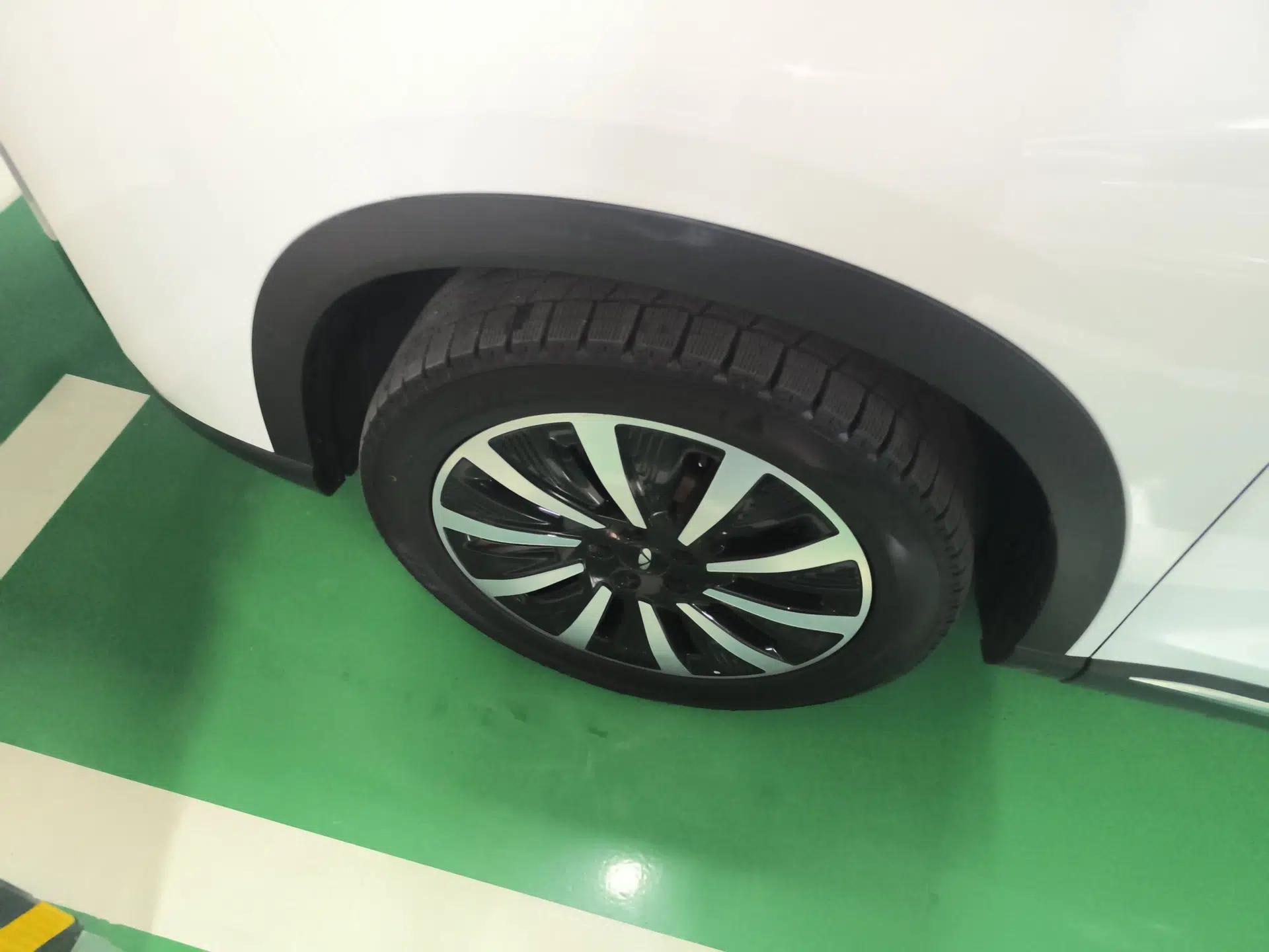 Chery Fengyun T8 2025 1.5T 130 km Luxury Edition 5-Seater — миниатюра 8