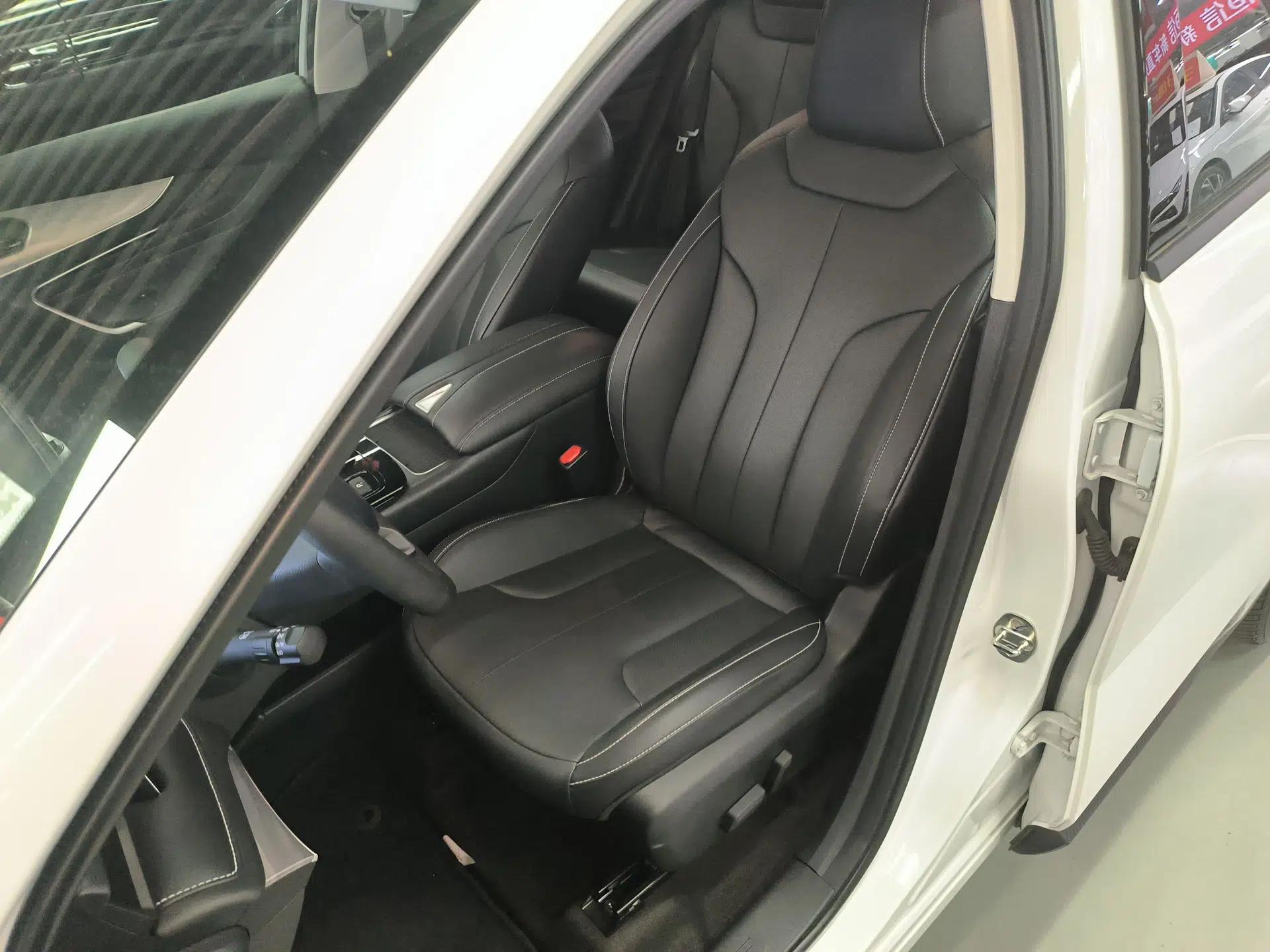 Venucia V DD-i 2025 Orca 150km Joyful Journey Edition — миниатюра 18
