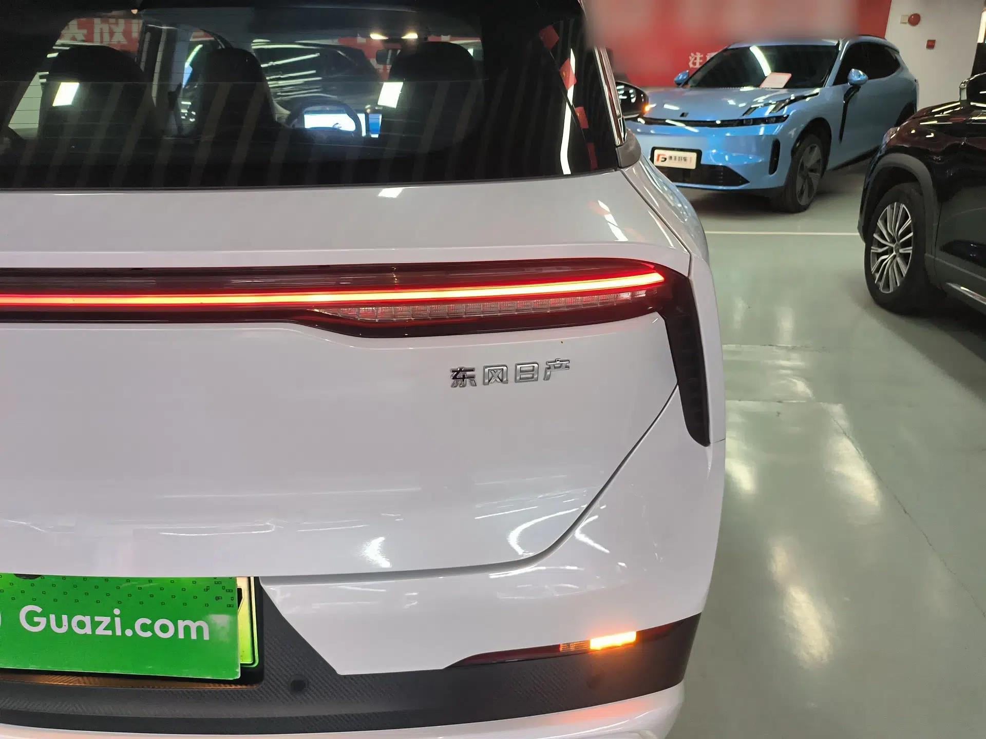 Venucia V DD-i 2025 Orca 150km Joyful Journey Edition — миниатюра 7