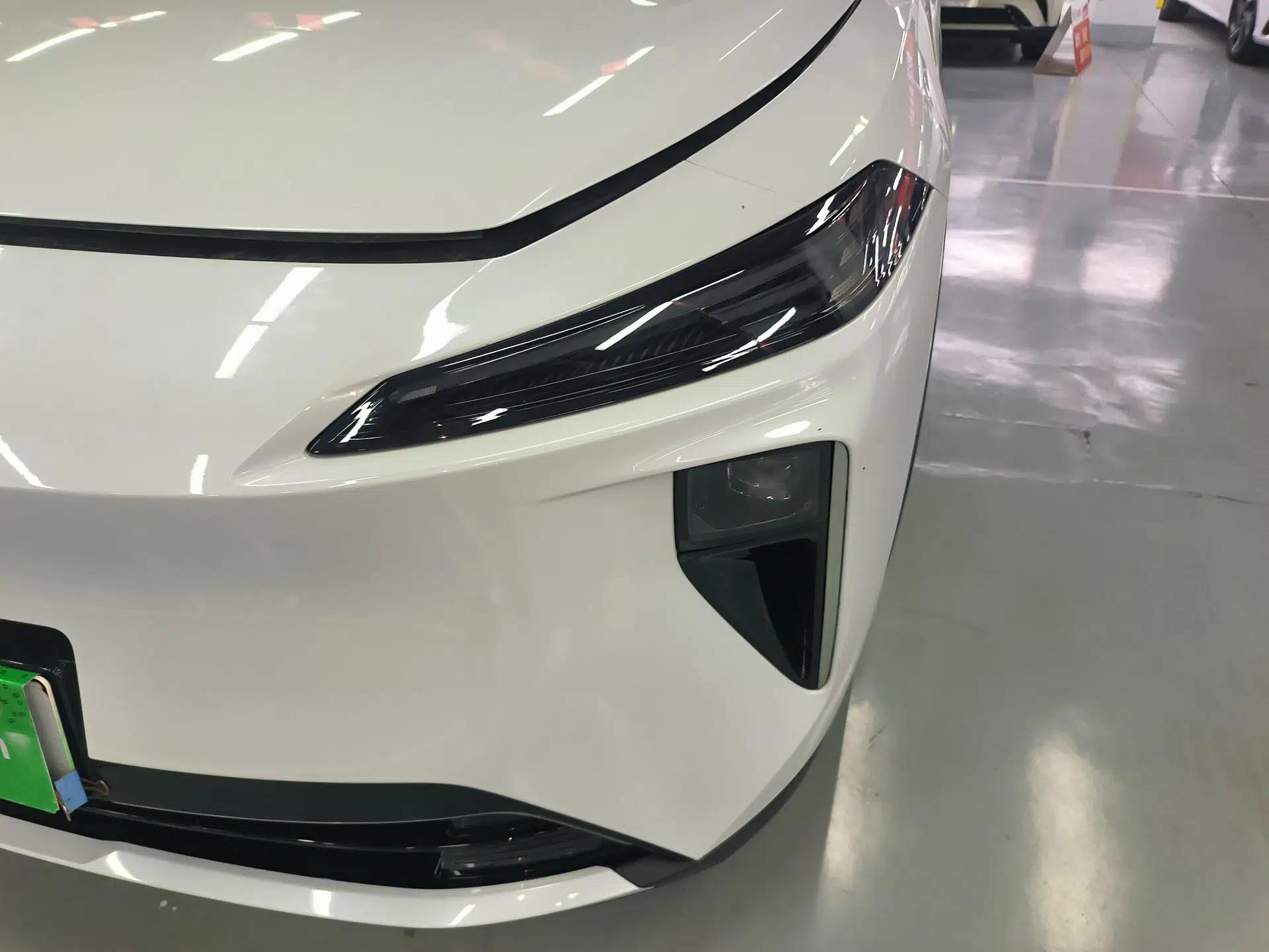 Venucia V DD-i 2025 Orca 150km Joyful Journey Edition — миниатюра 9