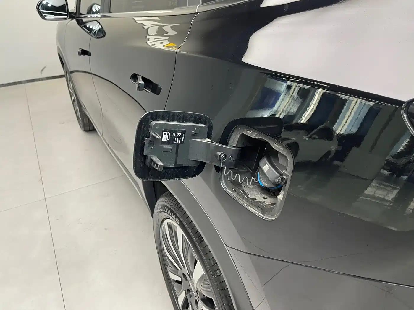 Fengyun T8 2025 1.5T 130km Comfort Edition 5-seater — миниатюра 30