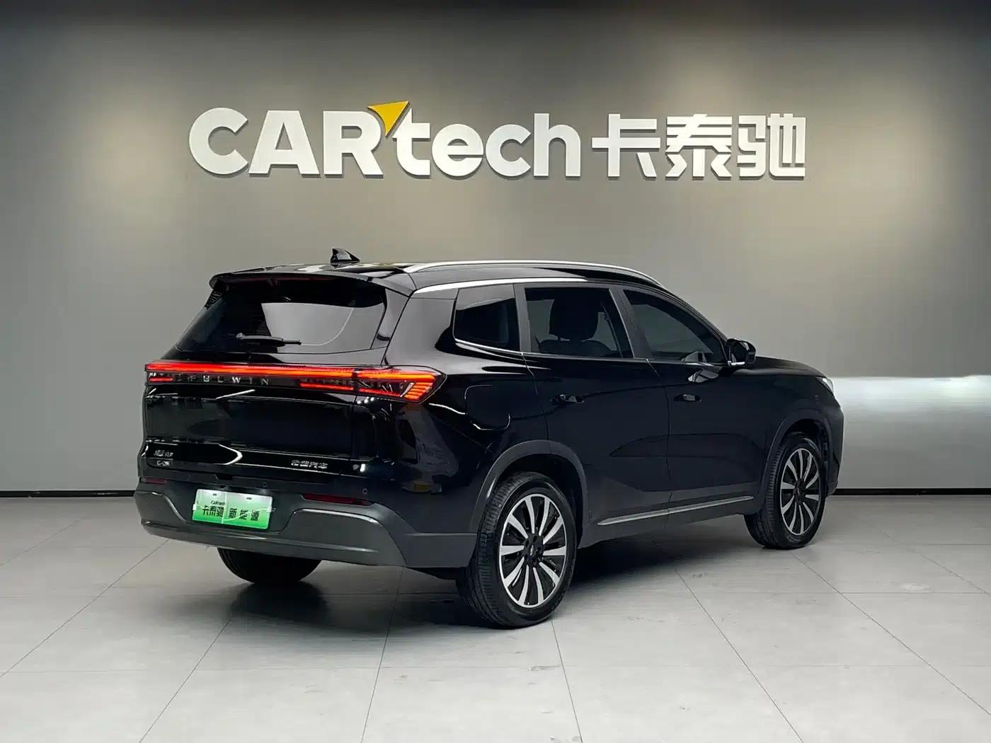 Fengyun T8 2025 1.5T 130km Comfort Edition 5-seater — миниатюра 4